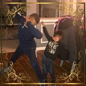 Meet your Posher, Deatra